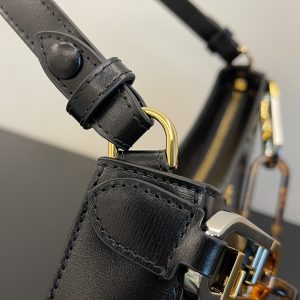 Fendi Clutch Bags-32*11*5CM - Image 5