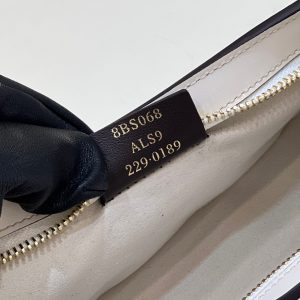 Fendi O-lock Clutch Bags-32*11*5CM - Image 8