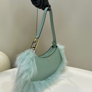Fendi O-lock Clutch Bags-32*11*5CM - Image 3