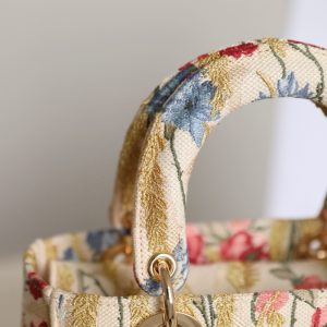 Lady Diro Handle Bag-24CM - Image 4