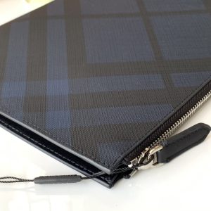 Burberry Wallet-30 x 20 CM - Image 2