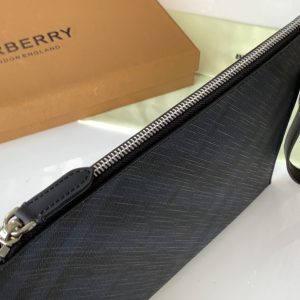 Burberry Wallet-30 x 20 CM - Image 4