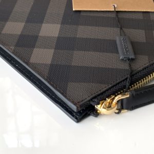 Burberry Wallet-30 x 20 CM - Image 6