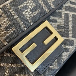 FendI Baguette Bag-24x14x7CM - Image 5
