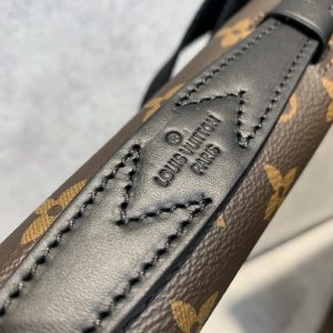Louis Vuitton S Lock Sling -21*15*4CM - Image 3