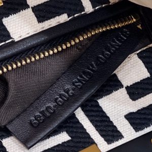 Fendi PeekabooTote-24×7×19CM - Image 7