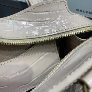 Balenciaga Neo Classic Bag-16.5*22*9*14.5CM - Image 4