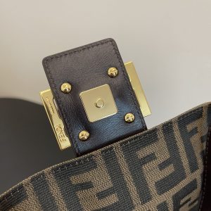 FendI Medium Baguette Bag-26x15x4CM - Image 8