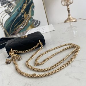 CHANLE Vintage Chain Bag-15CM - Image 4