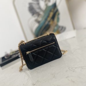 CHANLE Vintage Chain Bag-15CM - Image 9