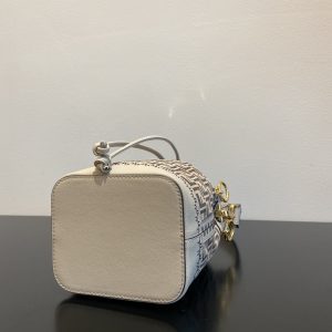 Fendi Mini Mon Tresor Bag -12x18x10CM - Image 7