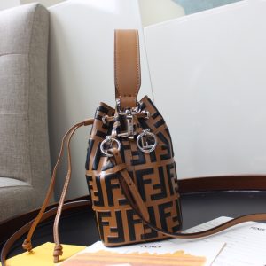 Fendi Mini Mon Tresor Bag -12x18x10CM - Image 9