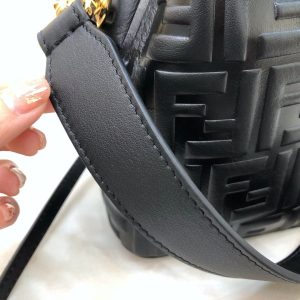 Fendi Mini Mon Tresor Bag -12x18x10CM - Image 8