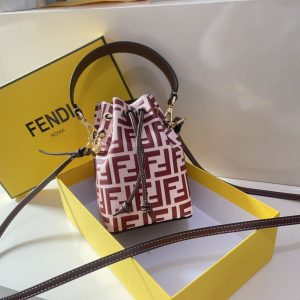 Fendi Mini Mon Tresor Bag -12x18x10CM - Image 7