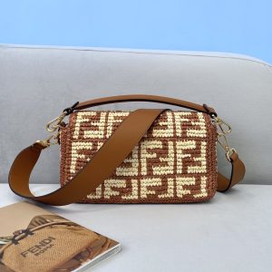 Fendi Medium Baguette Bag-26x15x4CM - Image 7