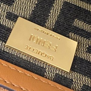 Fendi Medium Baguette Bag-26x15x4CM - Image 8