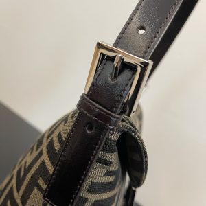 FendI Small Bag-14x10x21CM - Image 3