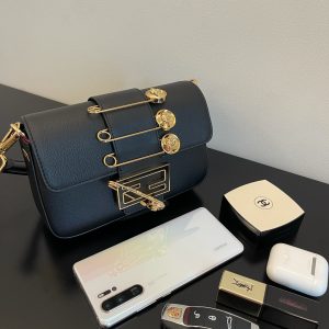 FendI Small Baguette Bag-20x15x9CM - Image 10