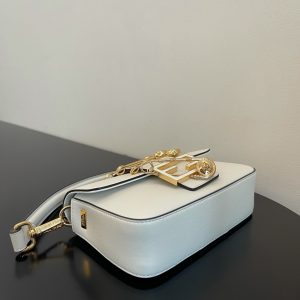FendI Small Baguette Bag-20x15x9CM - Image 8