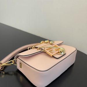 FendI Small Baguette Bag-20x15x9CM - Image 9
