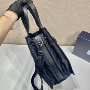 Prada 2VG318A Re-Nylon Tote Bag-33*30*13CM - Image 6