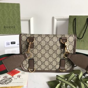 GUCCI Vintage GG Supreme Brossbody Bag-20X13X2.5CM - Image 2