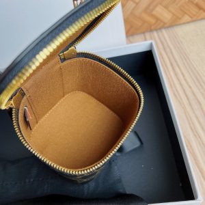 Celina Cubic Box Bag-9×9.5×9CM - Image 6