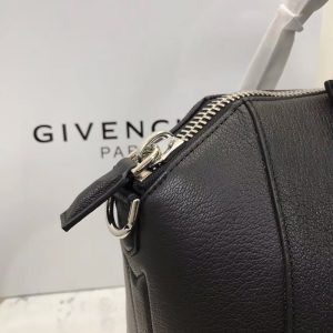 Gienvchy Antigona Tote-33*18*26CM - Image 3