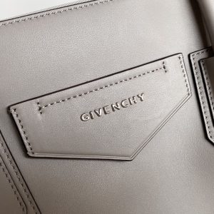 Gienvchy Antigona Soft Tote-30*8*25&45*9*35CM - Image 3