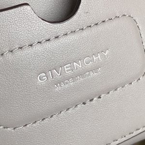 Gienvchy Antigona Soft Tote-30*8*25&45*9*35CM - Image 9