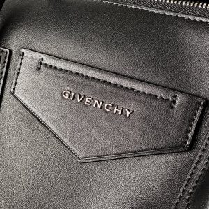 Gienvchy Antigona Soft Tote-30*8*25&45*9*35CM - Image 3
