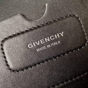 Gienvchy Antigona Soft Tote-30*8*25&45*9*35CM - Image 9