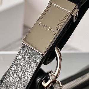 Gienvchy Moon Cut Handbags-30*8*20CM - Image 8