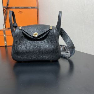 Hermes Lindy 19-Togo Leather-19CM - Image 15