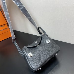 Hermes Lindy 19-Togo Leather-19CM - Image 6