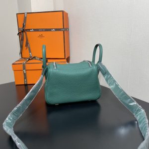 Hermes Lindy 19-Togo Leather-19CM - Image 4