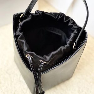 Gienvchy Cutout Bucket-16*11*11 CM - Image 8