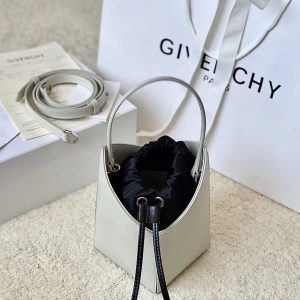 Gienvchy Cutout Bucket-16*11*11 CM