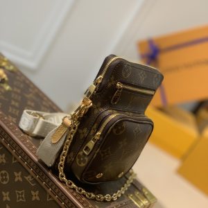 Louis Vuitton Utility Phone Pocket – 16*19*6CM - Image 2