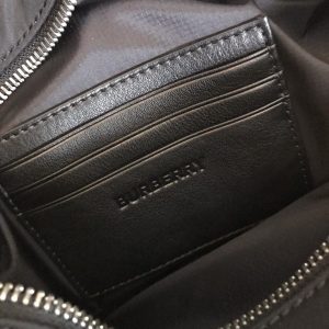 Burberry Crossbody Handbag-22*16*7CM - Image 4