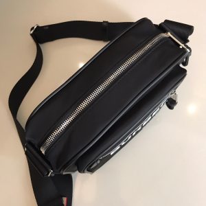 Burberry Crossbody Handbag-22*16*7CM - Image 3