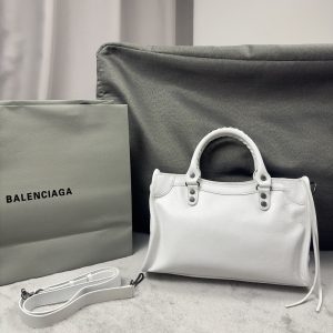 Balenciag Women’s Le City Bag in Optic White-30*20*11CM - Image 9