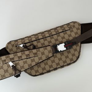 Gucc* GG Belt Bag-32*17*5CM - Image 4