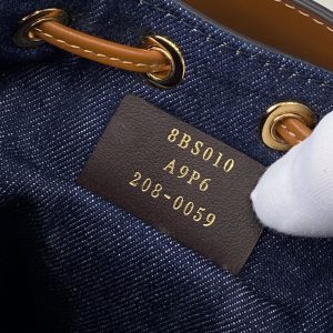 Fendi Mini Mon Tresor Bag -12x18x10CM - Image 7