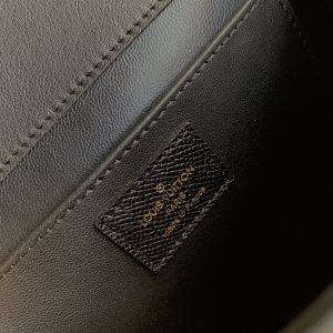 Louis Vuitton Arch Handbags-22*20*13CM - Image 6