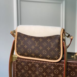 Louis Vuitton Diane Handbags-25*9*15CM - Image 8