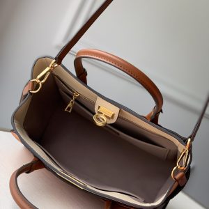 Louis Vuitton On My Side Tote Bag-M57728-31*25*14CM - Image 6