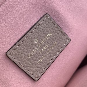 Louis Vuitton Lockme Handbags M57345-42*28*15CM - Image 6