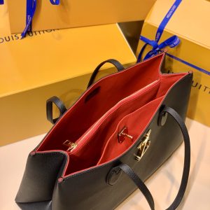 Louis Vuitton Lockme Handbags M57345-42*28*15CM - Image 3