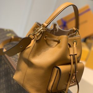 Louis Vuitton Lockme Bucket-20*13*22CM - Image 6